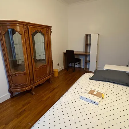 Habitación en casa particular Duplex Atypique Avec 5 Privées