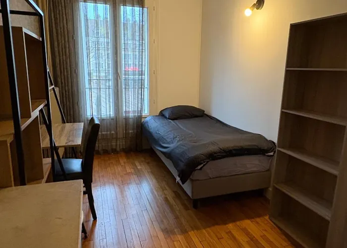 Duplex Atypique Avec 5 Privees Homestay Beauvais